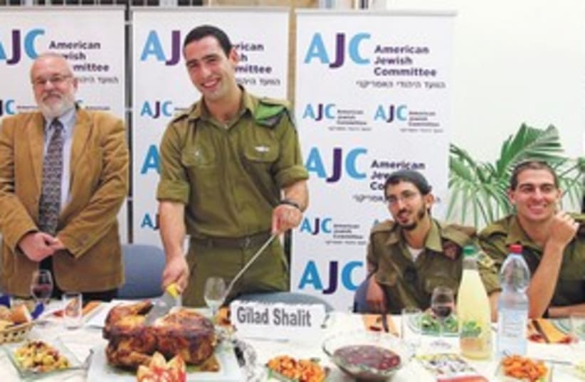 Lone soldiers thanksgiving 311 (photo credit: Marc Israel Sellem / The Jerusalem Post)