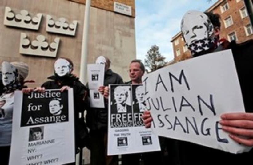 Assange Protsters 311 (photo credit: Associated Press)