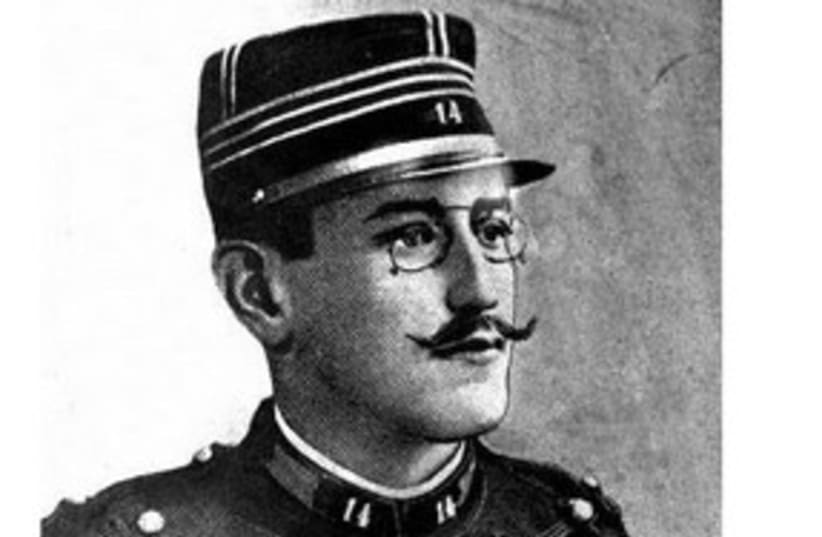 Alfred Dreyfus 311 (photo credit: AP)