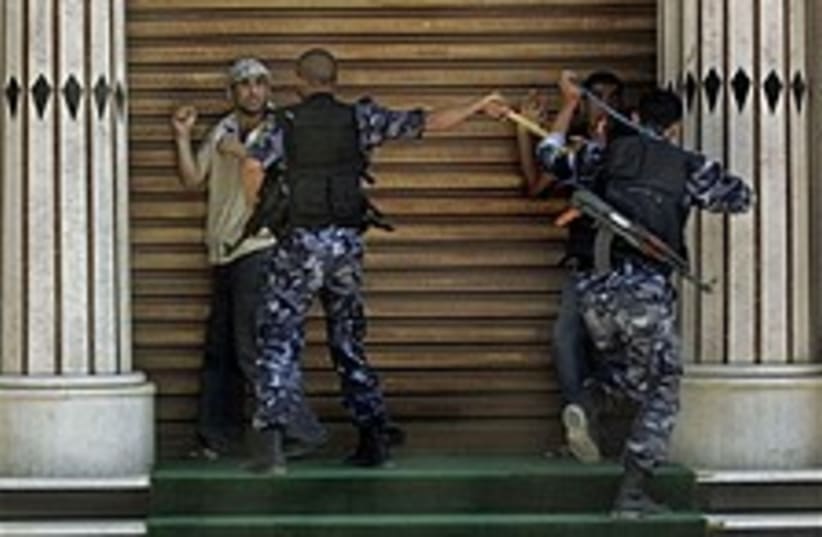hamas arrest fatah 224 a (photo credit: AP)