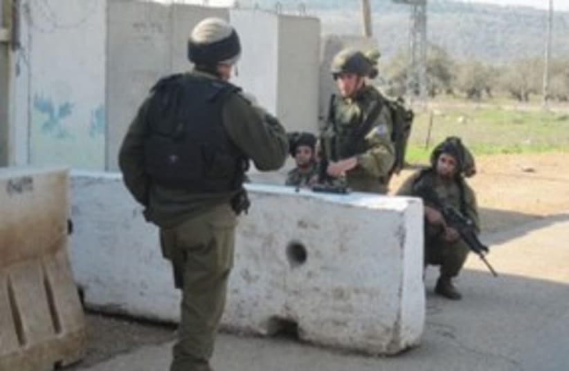 IDF checkpoint 311 (photo credit: Courtesy)