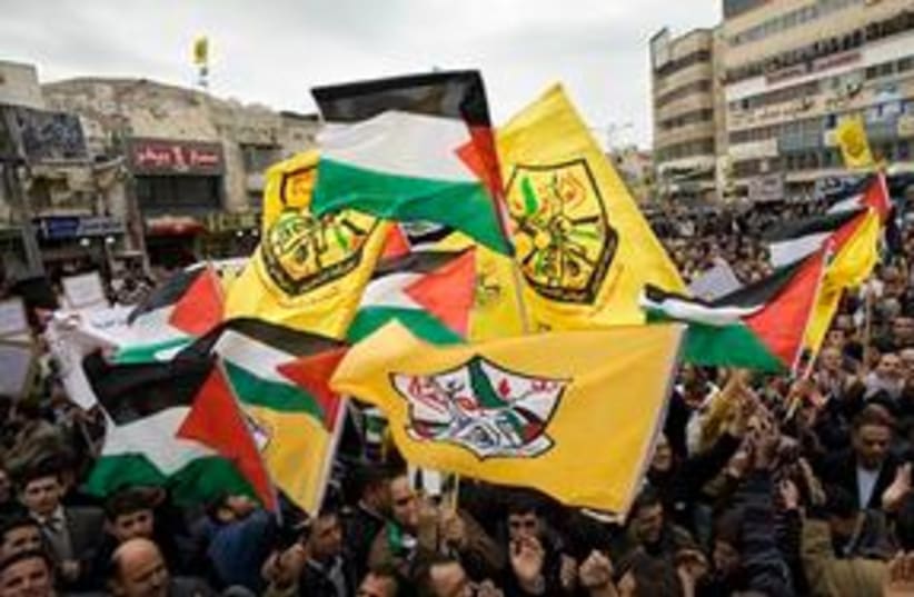 Fatah flags 311 (photo credit: AP)