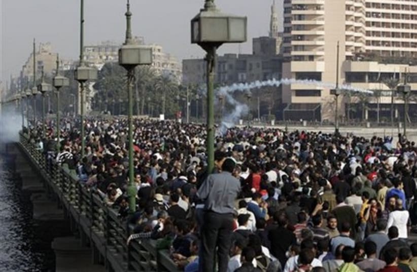 Egyptian anti-government protesters in Cairo  (photo credit: AP)