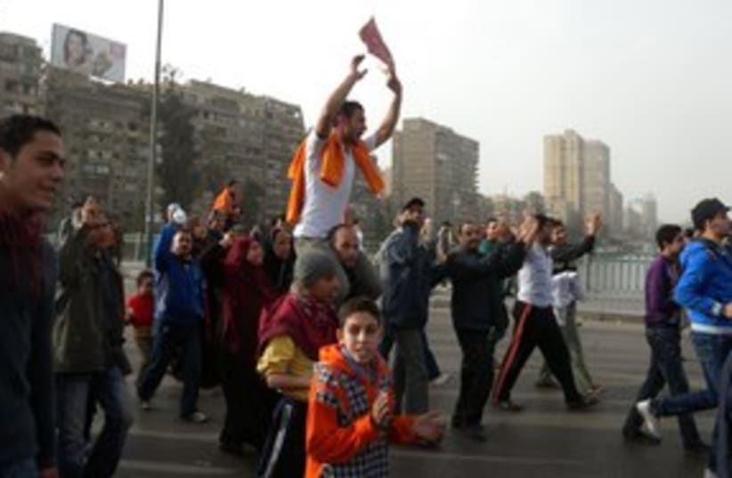 happy Egyptian protestors_311 (photo credit: MELANIE LIDMAN)