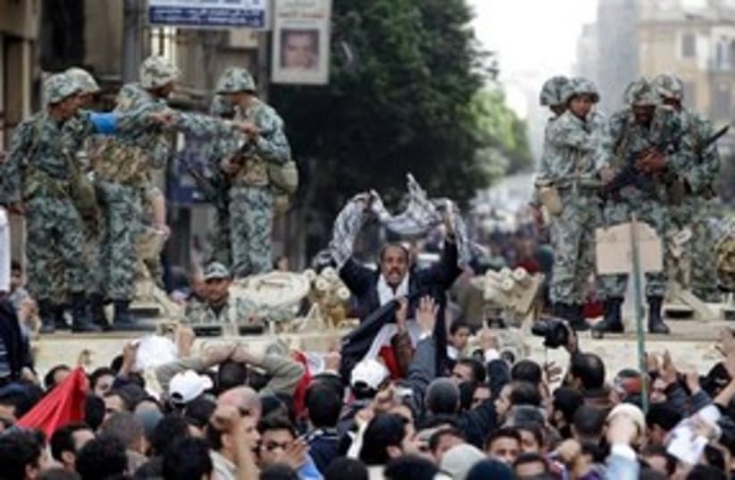 Egypt protest soldiers 311 (photo credit: Associated Press)