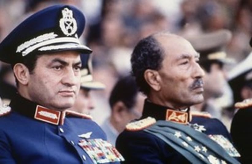 Mubarak with Sadat 311 (photo credit: Associated Press)
