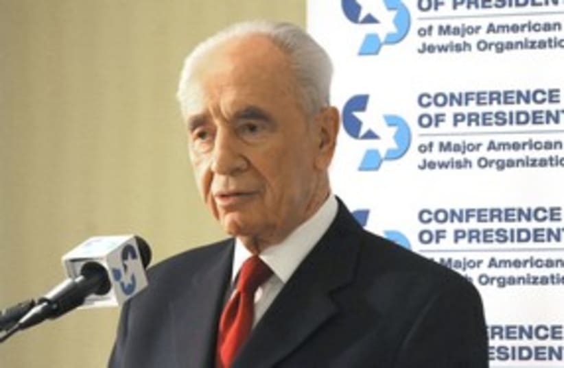 President Shimon Peres Conference of Presidents [file] 311 (photo credit: Moshe Milner / GPO)