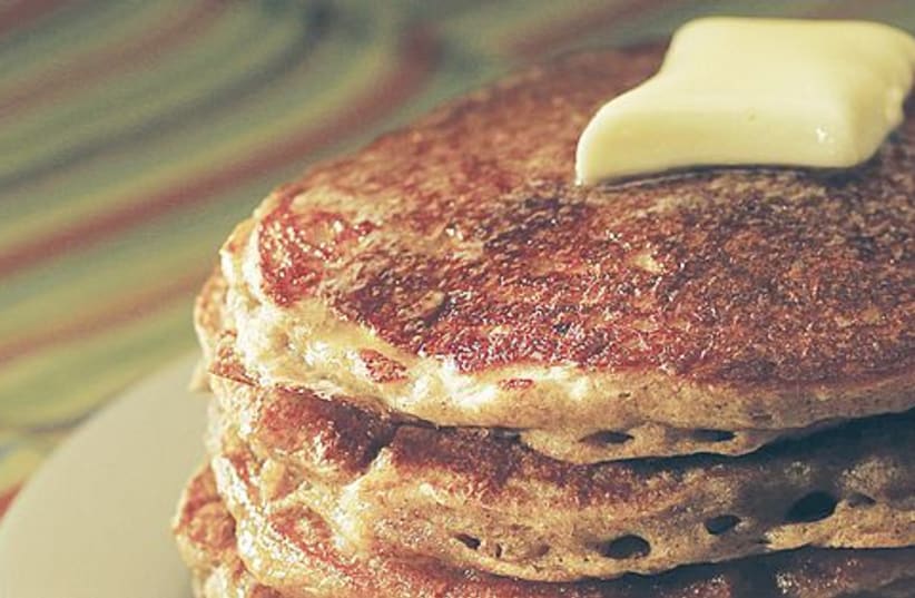 yummy pancakes 521 (photo credit: MCT)