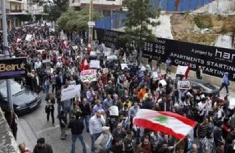Lebanese Protests 311 (R) (photo credit: REUTERS)