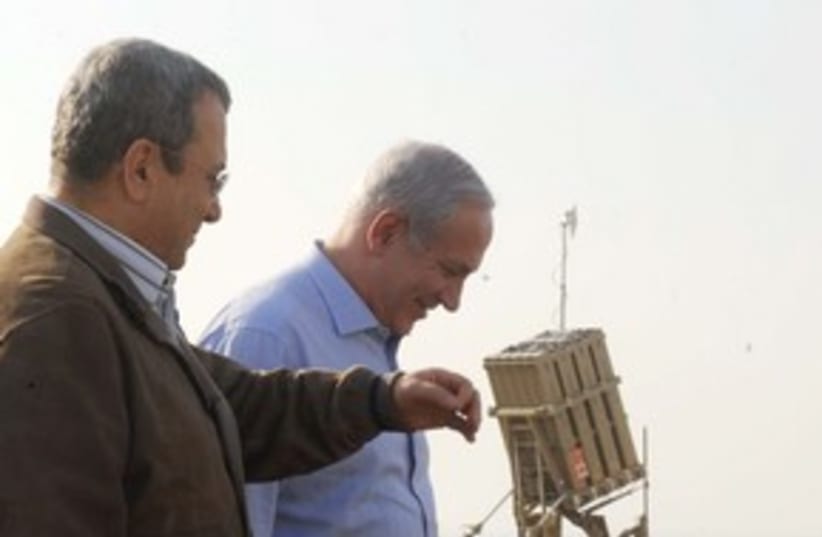 Netanyahu with Barak at Iron Dome 311 (photo credit: Avi Ohayon / GPO )