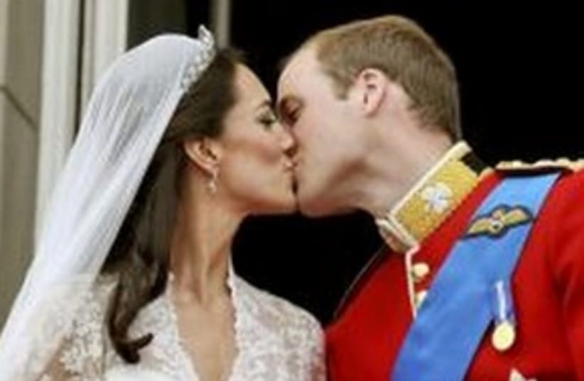 Royals kiss 311 (photo credit: REUTERS)