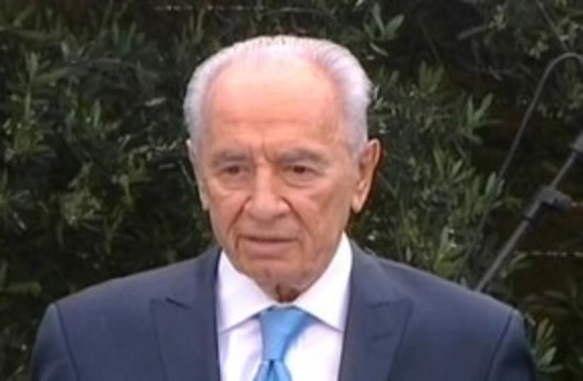 Peres speech looking serious 311 (photo credit: Channel 10)