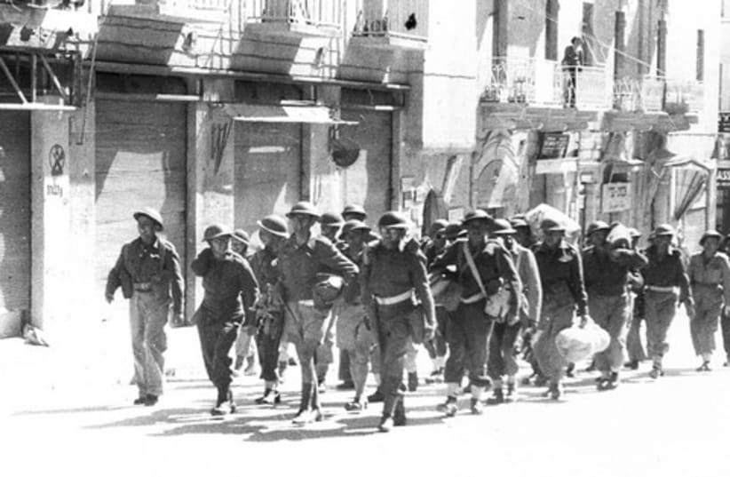 Jewish soldiers in Jerusalem 1948 521 (photo credit: Fred Csasznik)