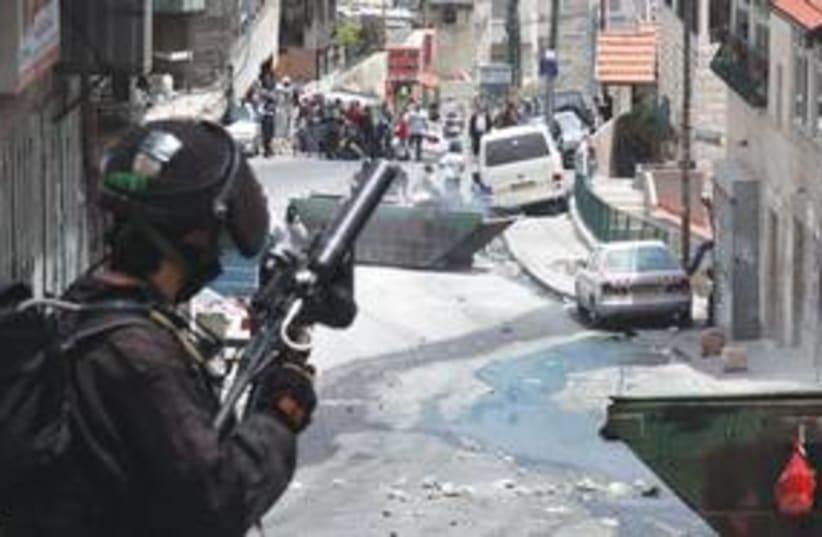 Police in east Jerusalem on 'Nakba Day' 311 (photo credit: Marc Israel Sellem/The Jerusalem Post)
