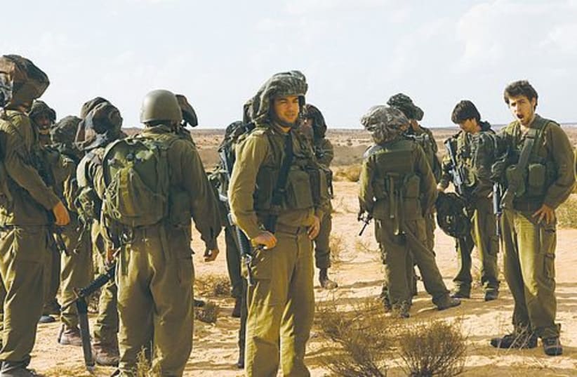 IDF lone soldiers 521 (photo credit: Marc Israel Sellem)