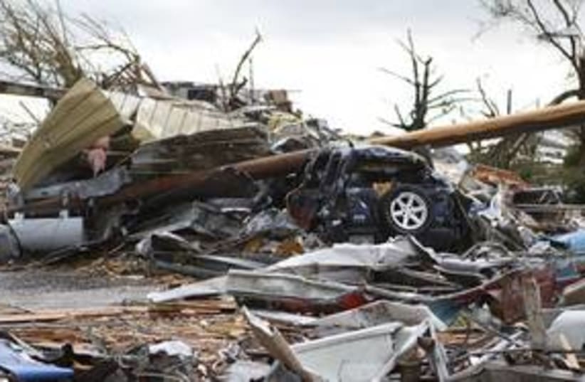 Missouri Joplin tornado_311 (photo credit: REUTERS)
