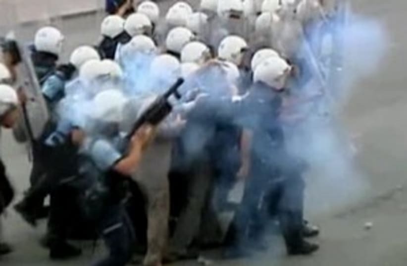 turkey clashes_311 reuters (photo credit: REUTERS)