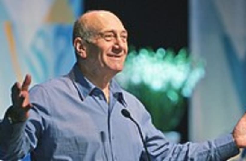 Olmert open arms 224.88 (photo credit: AP)