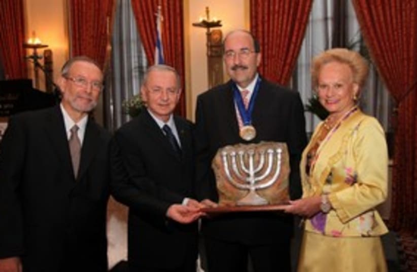 Dore Gold Guardian of Zion award 311 (photo credit: Marc Israel Sellem)