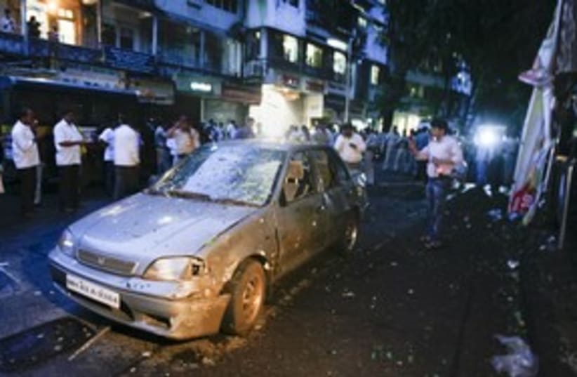 mumbai city center blast_311 reuters (photo credit: Stringer India / Reuters)