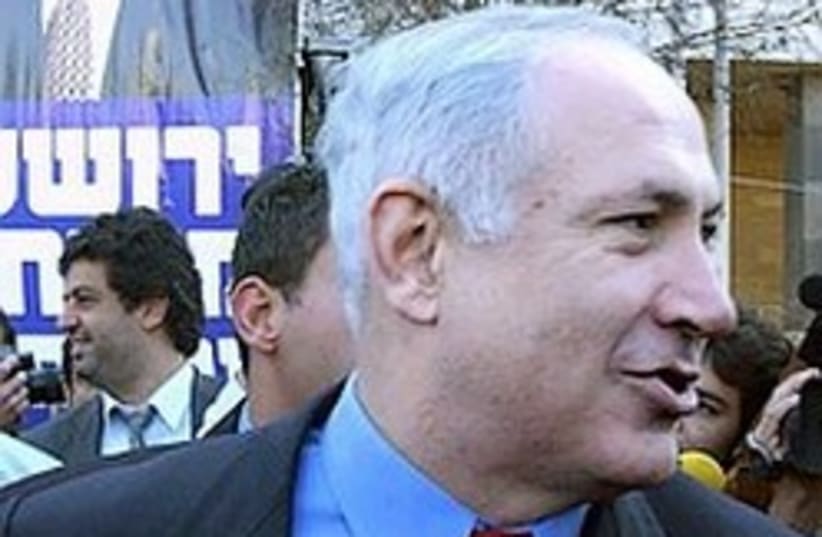 Netanyahu pouts like a chimp 248.88 (photo credit: Ariel Jerozolimski)
