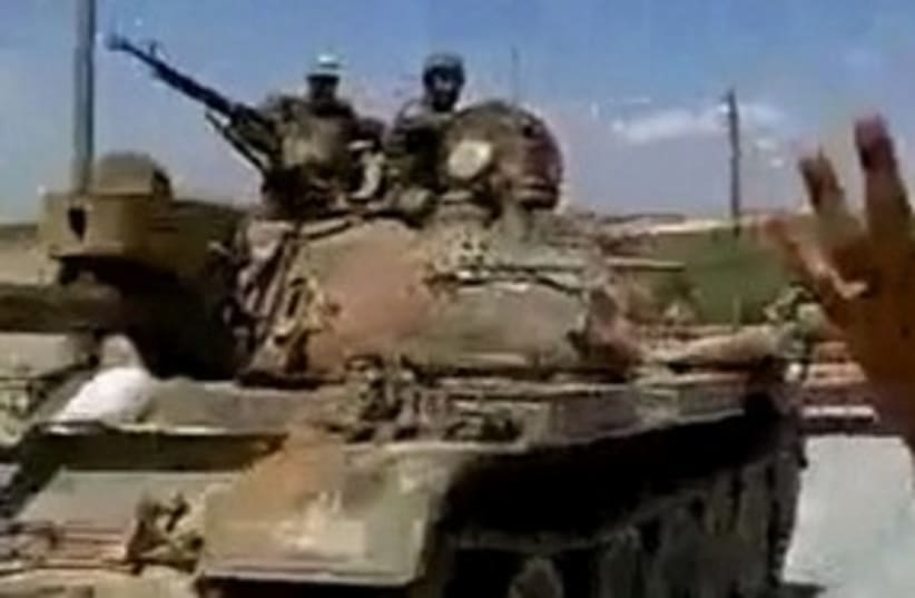 Syrian Tank 311 (photo credit: REUTERS)