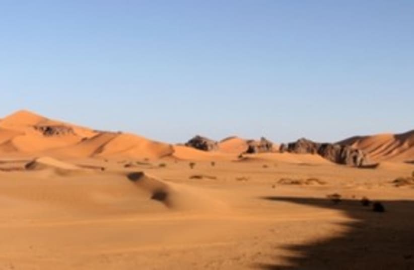 Algeria desert scape_311 (photo credit: Thinkstock/Imagebank)