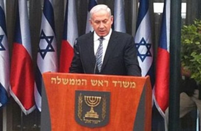 Netanyahu speaks press conference 311 (photo credit: Ben Spier)