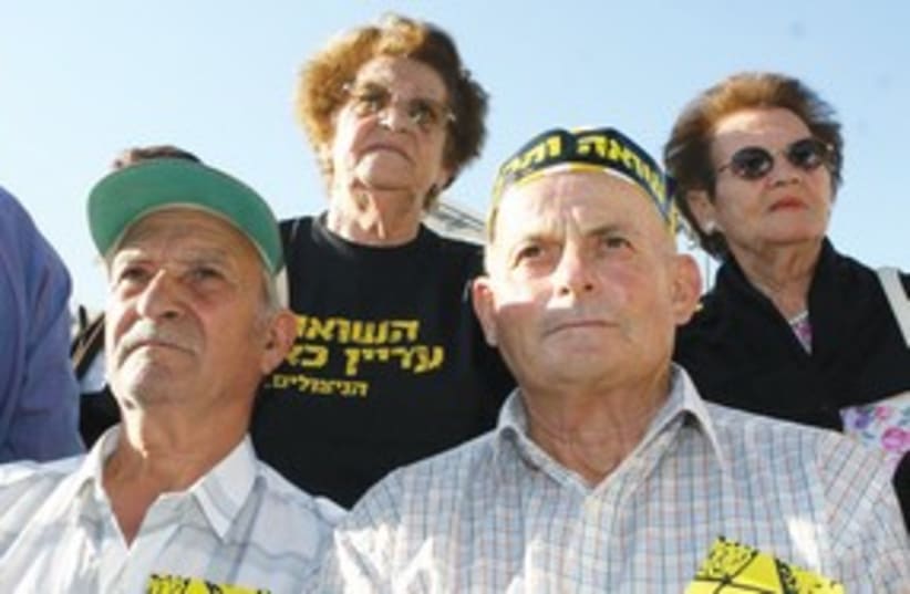 Holocaust survivors in Israel_311 (photo credit: Ariel Jerozolimski)