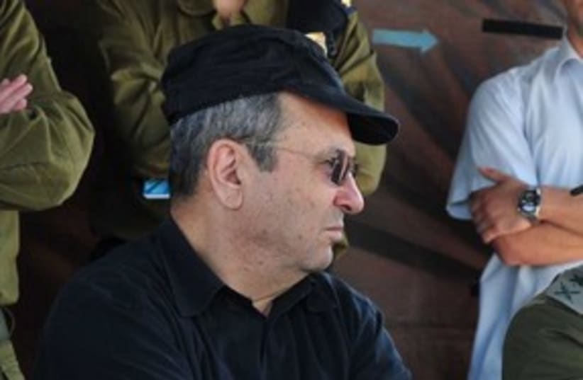 Defense Minister Ehud Barak at Etzion Brigade 311 (photo credit: Linoy Elihai / Defense Ministry)