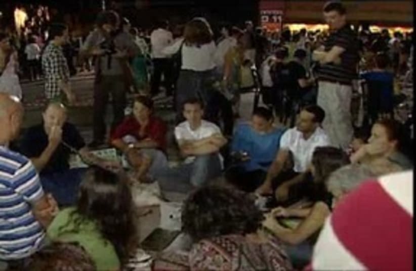 'October 15' protest in Tel Aviv 311 (photo credit: Channel 10)