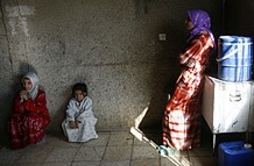 iraqi girls 224 88 (photo credit: AP)
