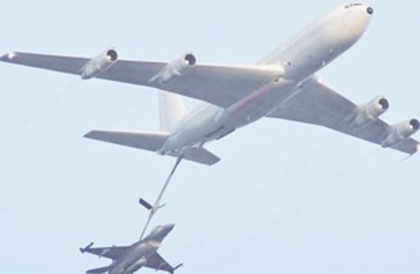 IDF mission to bomb Iran would likely re-fuel mid-air (photo credit: Courtesy IDF)