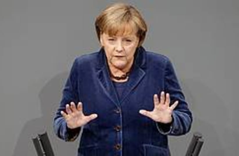 Angela Merkel 260 (photo credit: REUTERS/Fabrizio Bensch)