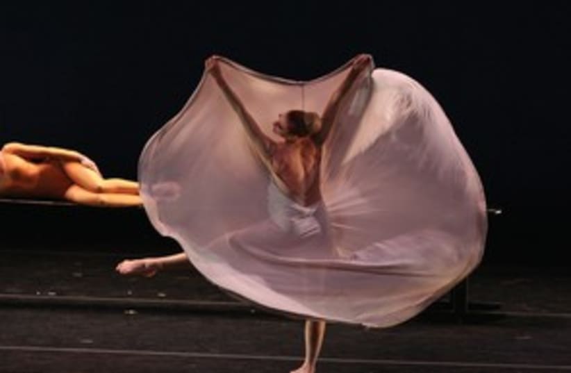 Martha Graham Dancer 311 (photo credit: John Deene)