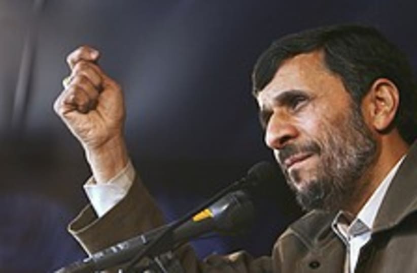ahmadinejad makes point  (photo credit: AP)