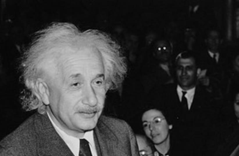 Albert Einstein 311 (photo credit: Al. Aumuller / Library of Congress)