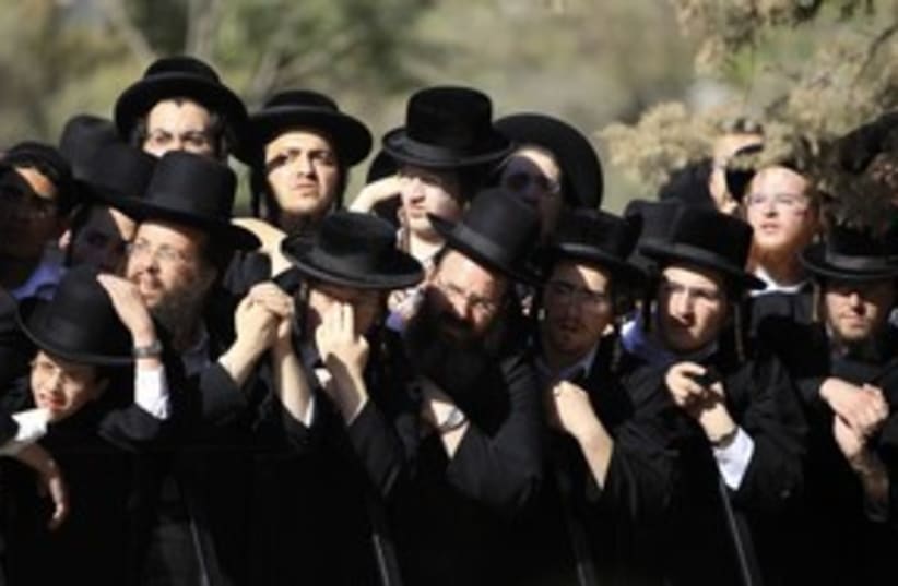 Haredi orthodox Jewish men protest 311 (R) (photo credit: Ammar Awad / Reuters)