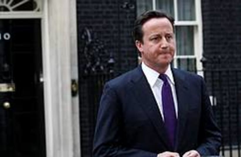 David Cameron 260 (photo credit: REUTERS/SUZANNE PLUNKETT)