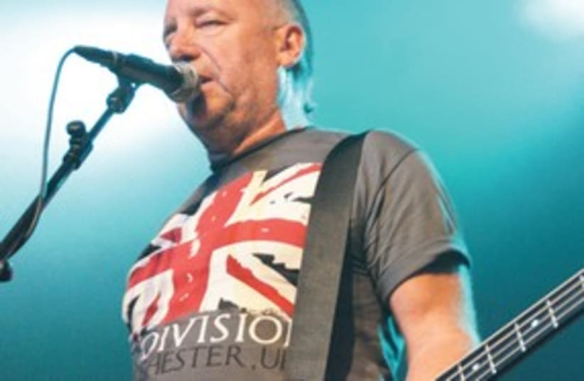 Peter Hook 311 (photo credit: Courtesy of Mark McNulty)