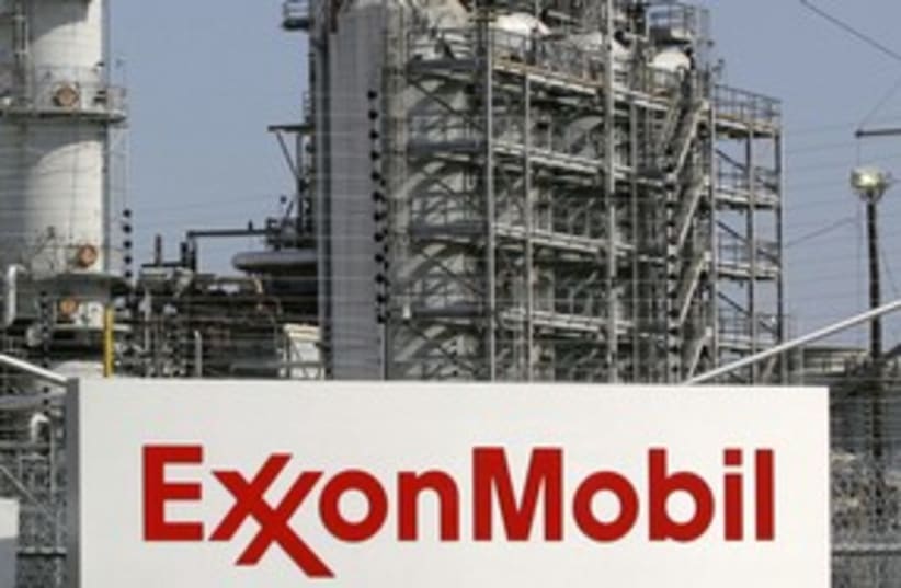 Exxon Mobil 311 R (photo credit: REUTERS/Jessica Rinaldi)