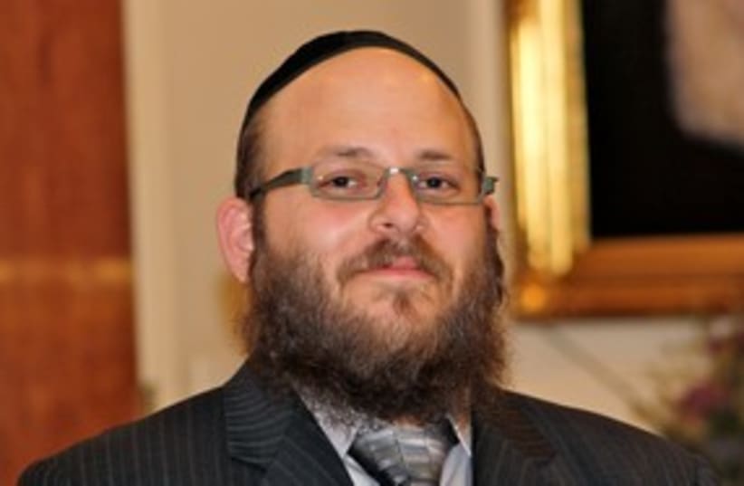 Rabbi Menachem Stern 311 (photo credit: Chabad.org)