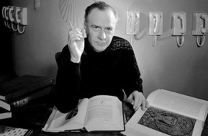 Marshal McLuhan (photo credit: Paris Review Dailt)
