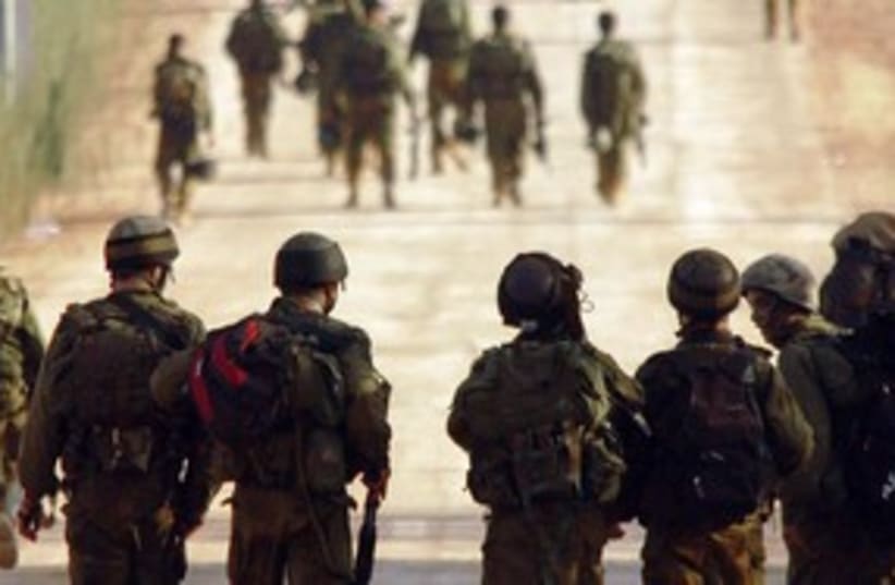IDF soldiers marching in Second Lebanon War 311 (R) (photo credit: Ho New / Reuters)