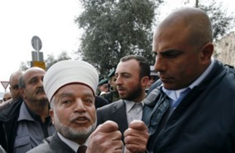 Jerusalem Mufti Muhammad Hussein 311 (photo credit: REUTERS/Ammar Awad)