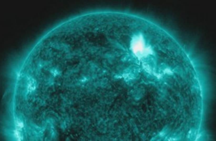 M 8.7 class solar flare 311 (photo credit: NASA)