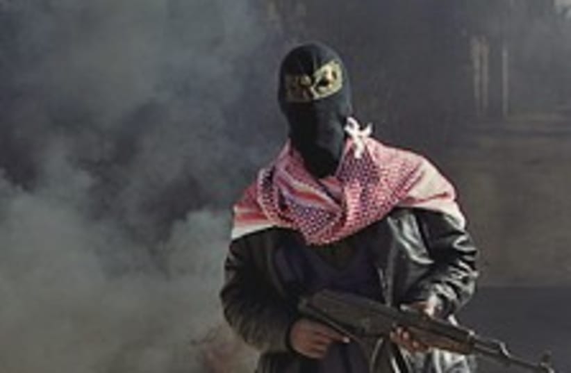 Gaza gunman fire 224.88 (photo credit: AP)