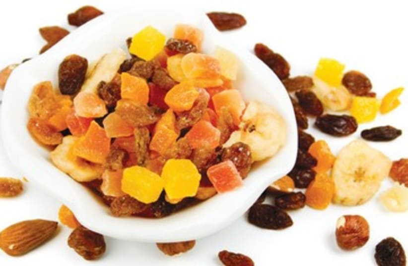 DRIED FRUIT and nuts 390 (photo credit: Thinkstock)