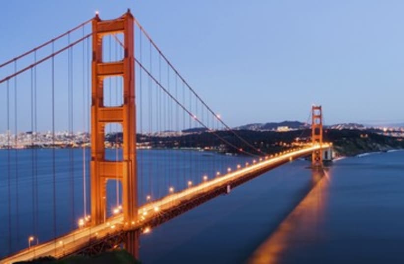 Golden Gate Bridge 390 (photo credit: iStockphoto)