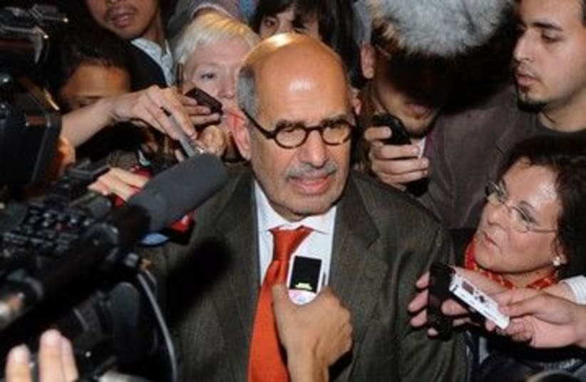 Mohamed ElBaradei 390 (R) (photo credit: Stringer Egypt / Reuters)